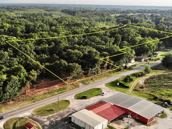 East St #52, Slocomb, AL 36375