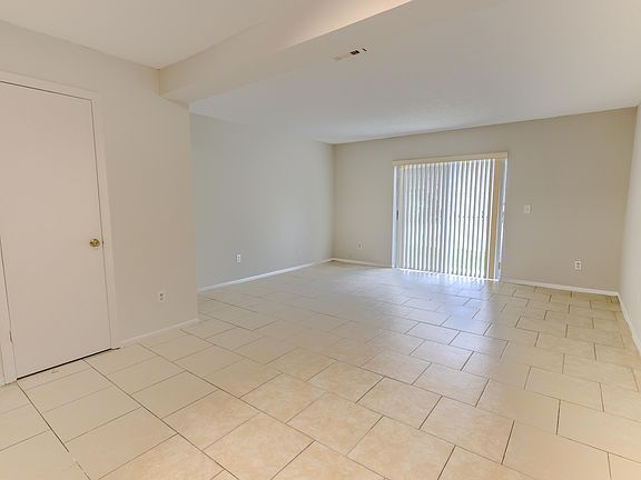 4th image of 163 Bowie Ln APT C