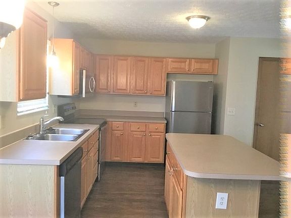 5th image of 2800 Salem Hills Ct