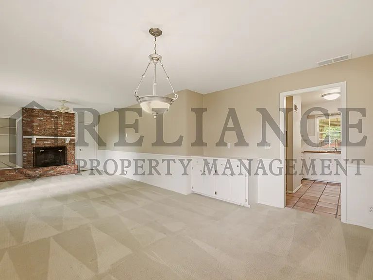 6517 E Elm St — Photo 14