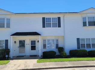3975 Sterling Pointe Dr #DDD-2, Winterville, NC 28590