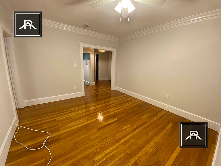 24 Chiswick Rd #8 — Photo 20