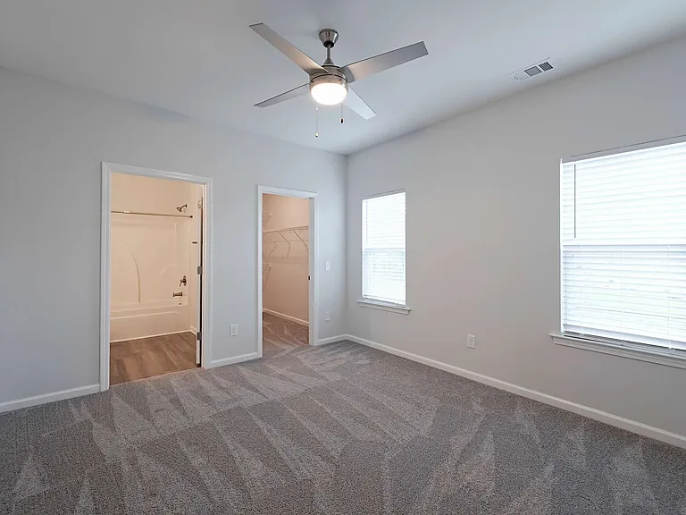 Meadows of Graham Apartments — Photo 43