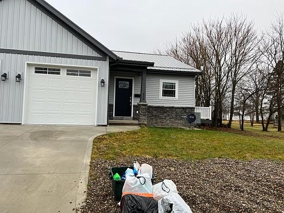 2nd image of 828 1st Dr SW #828