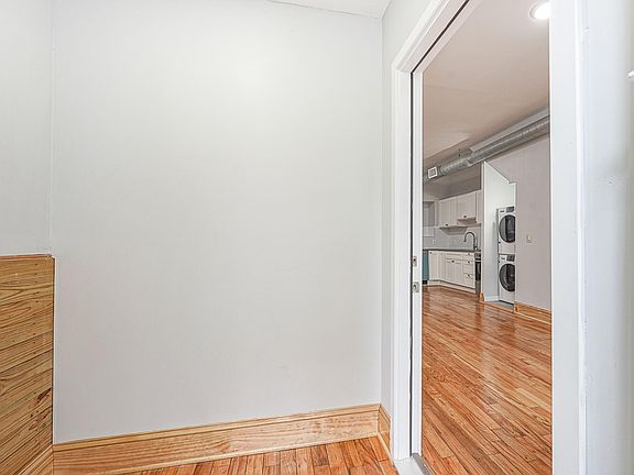 5th image of 105 S 2nd St Floor 1