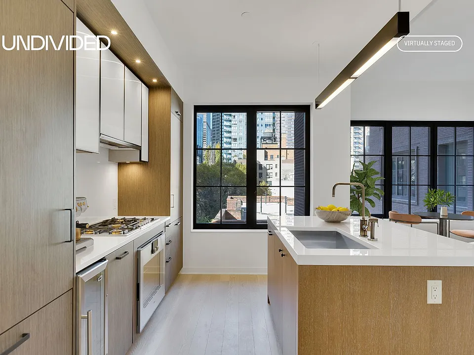959 1st Ave #7X