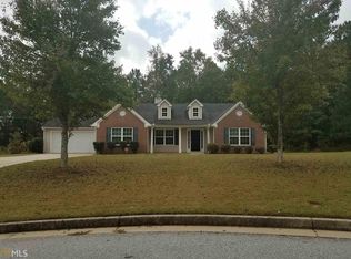 130 Pond Ct, College Park, GA 30349