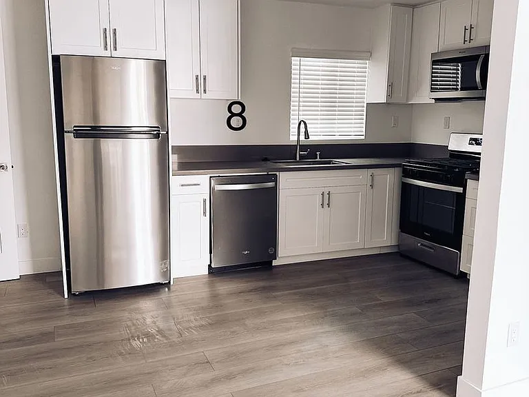 Harbor Blvd Apts. — Photo 16