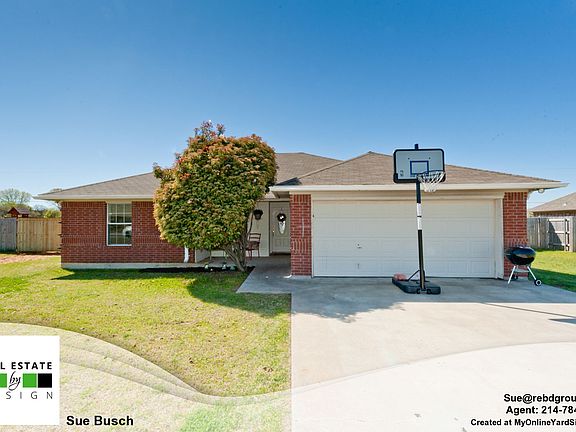 2nd image of 220 Ashley St