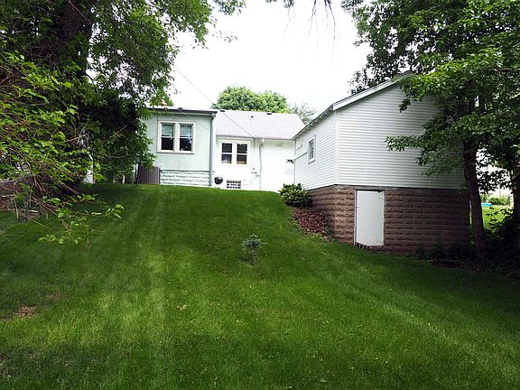 5th image of 1362 Frankson Ave