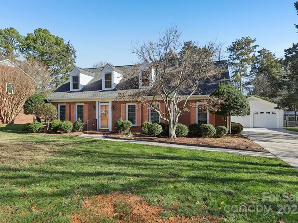5721 Carmel Station Ave, Charlotte, NC 28226