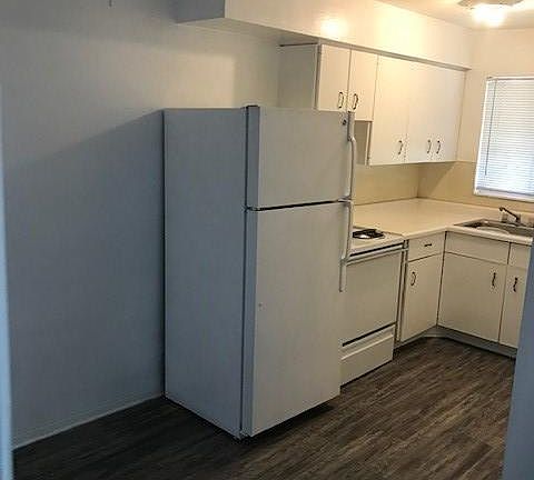 4th image of 5991 Fairfield Ave S #1