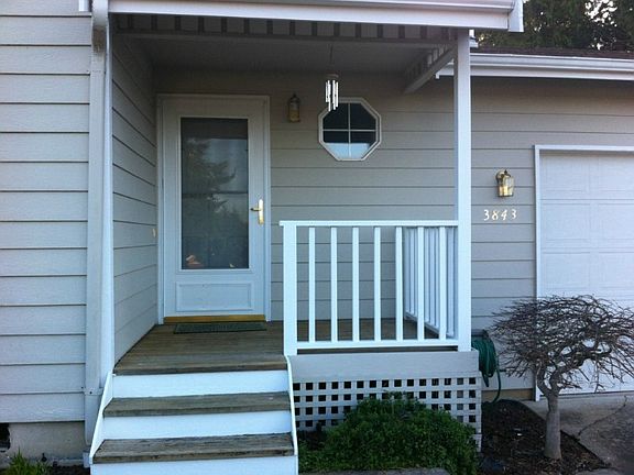 3043 Welling Ct Bellingham, WA. Located at the end of a quiet cul de sac. It's situated slightly uphill and has a comanding territorial, local and Canadian mountains view.