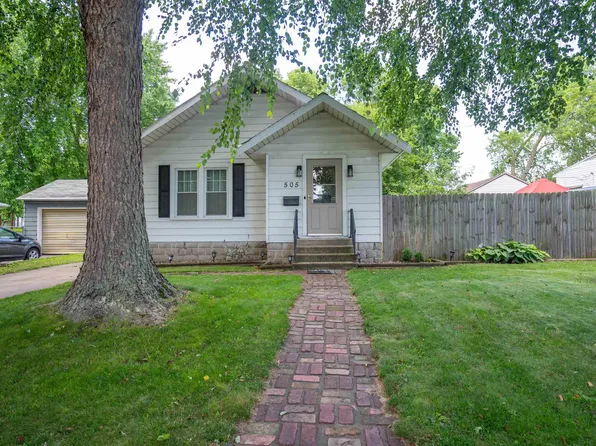 505 Mary St, Pekin, IL 61554