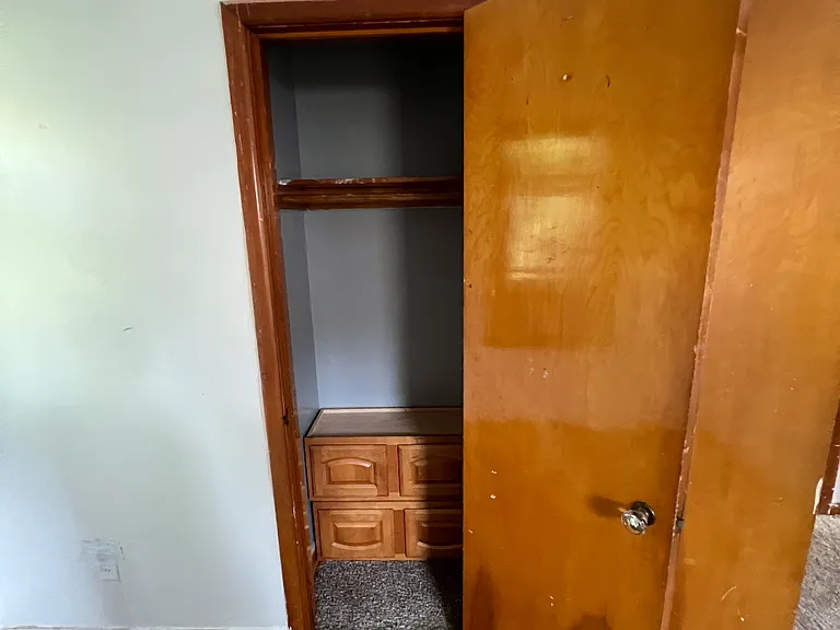 6844 Memorial Ave — Photo 10