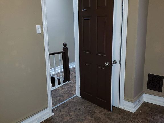 4th image of 4408 N Gratz St