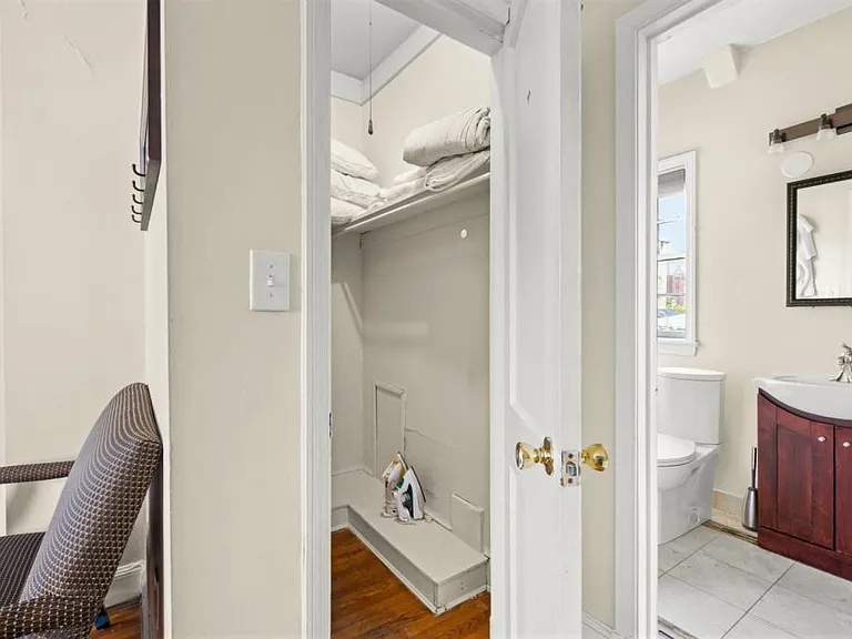 310 Millers Ct NE — Photo 16