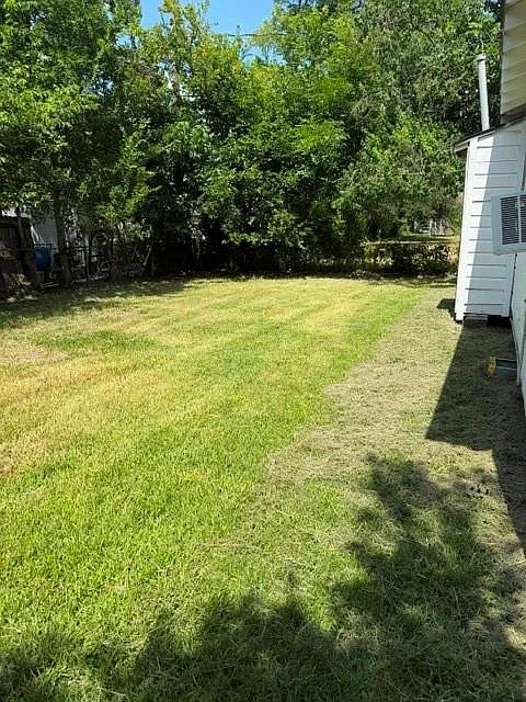 2 bed, 1.0 bath, 1080 sqft, $900 — Photo 3