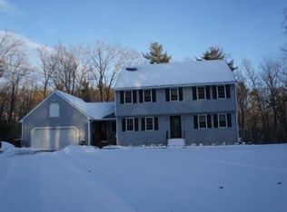 63 Parham Rd, Tyngsboro, MA 01879