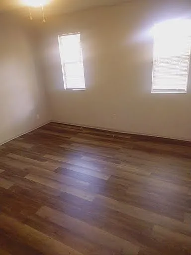547 W 28th St #5 — Photo 6