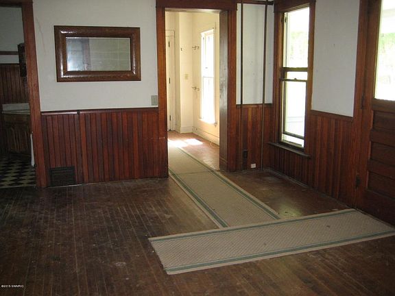 5th image of 1989 Colfax Ave
