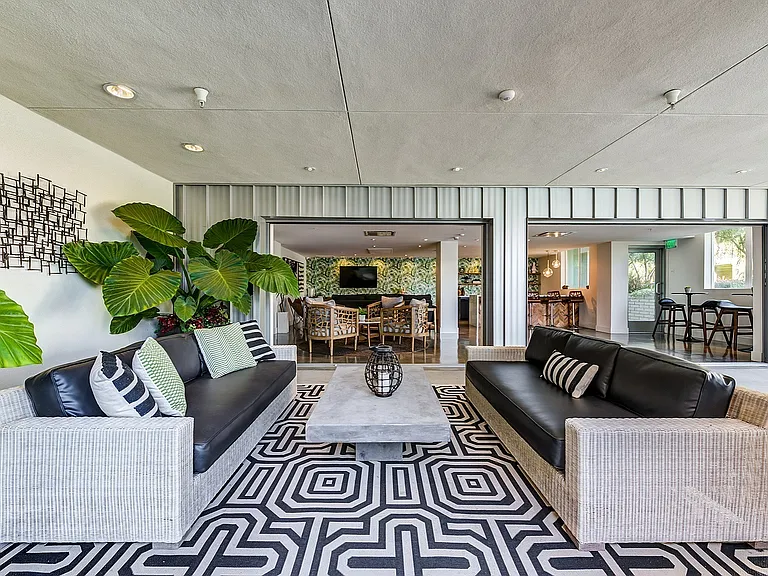 Runway Playa Vista Cabana Lounge