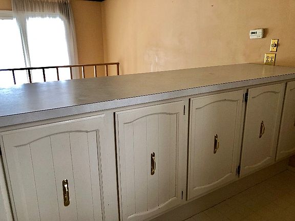 4th image of 6212 Tennis Ct APT E2