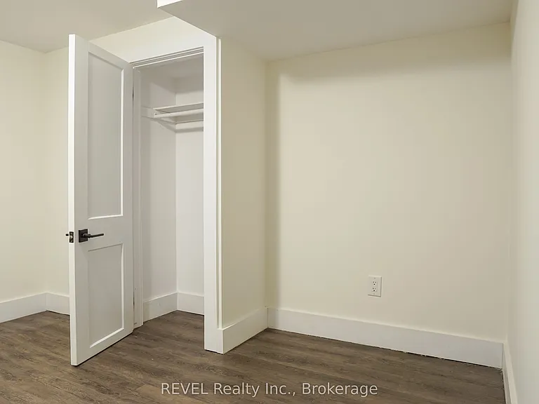 50 Pelham Rd #LOWER — Photo 12