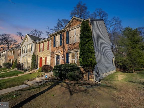 2nd image of 2437 High Brandy Way