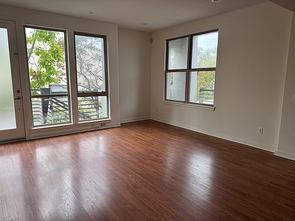 3rd image of 5403 W 149th Pl Unit 16