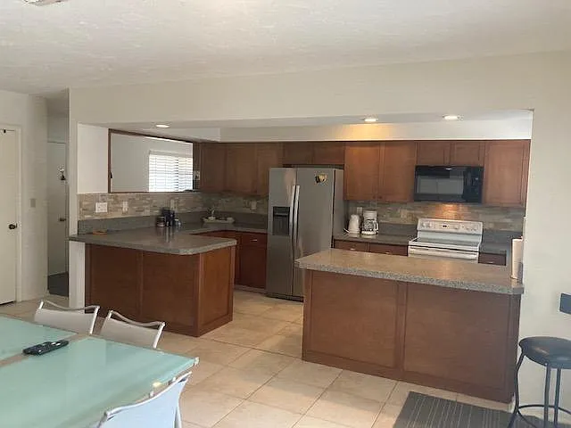 1283 Bluebird Ave — Photo 6