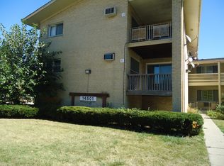 14501 Keystone Ave APT 11, Midlothian, IL 60445
