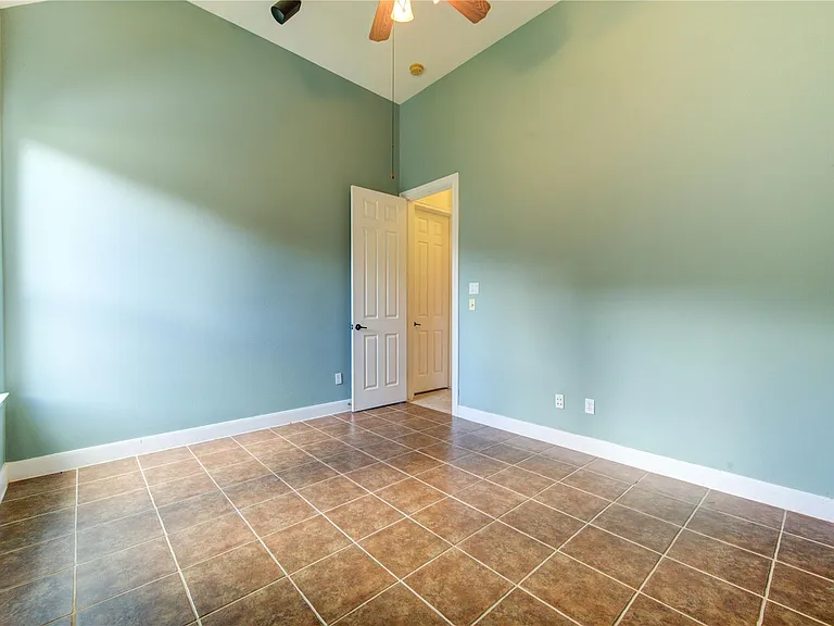 11422 Carson Field Ln — Photo 34