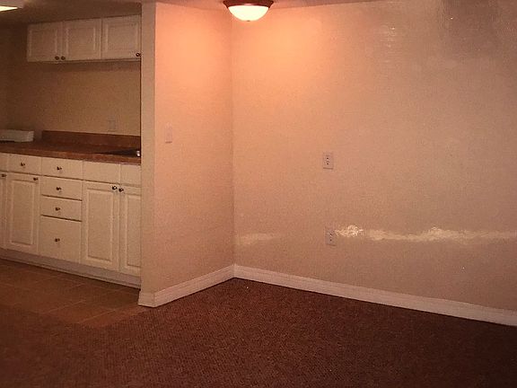 2nd image of 415 1/2 S Duncan St