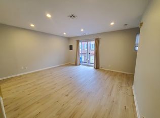 624 S 11th St, Philadelphia, PA 19147