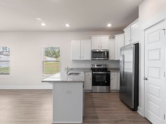 5th image of 9701 Nature Creek Blvd