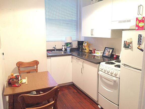 5th image of 1432 Lombard St #1E