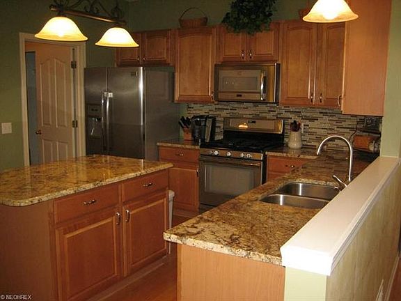 2nd image of 27182 Perry Cir