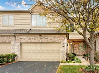 118 Santa Fe Ln #118, Willow Springs, IL 60480