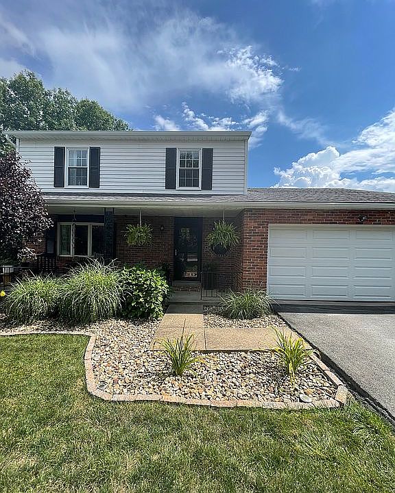 1st image of 409 Deer Park Dr W