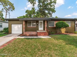 1329 Hollyhock Cir W, Jacksonville, FL 32211