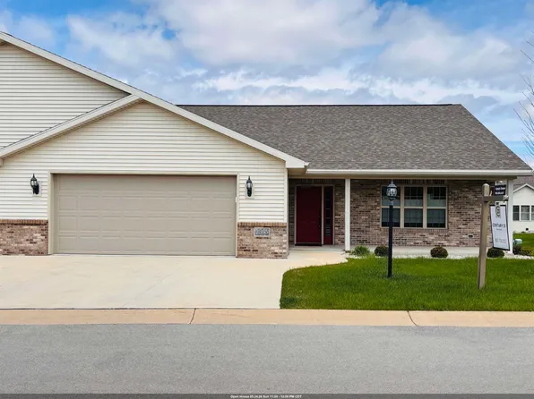 1365 Candlelight Ln, Fond Du Lac, WI 54937