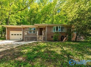 2106 Colice Rd SE, Huntsville, AL 35801