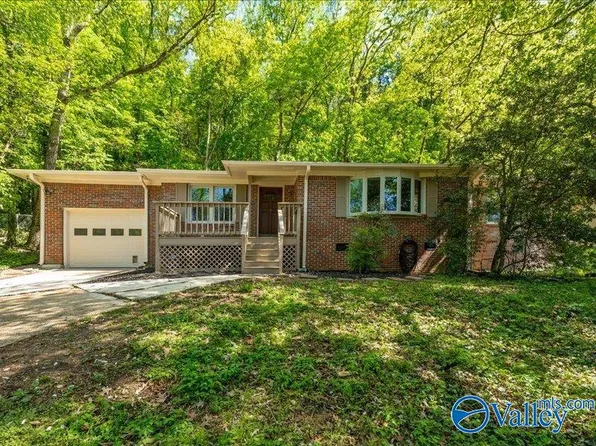 2106 Colice Rd SE, Huntsville, AL 35801