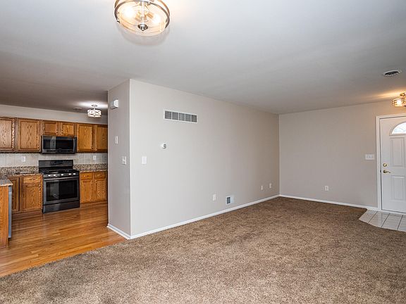 4th image of 2263 Sandcastle Dr