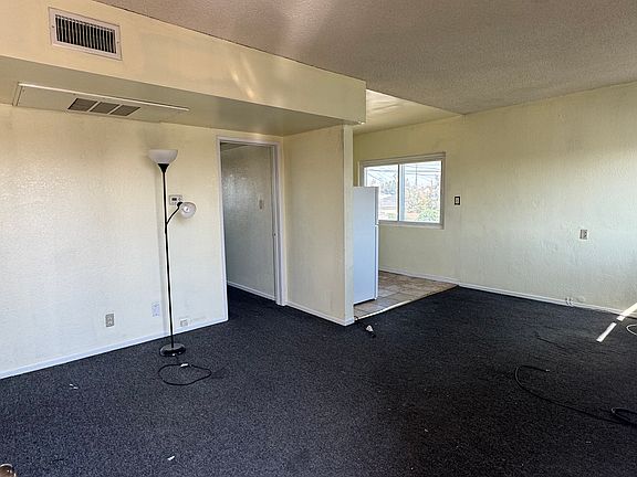 3rd image of 1243 W 96th St APT 6