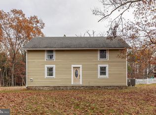 136 Nelsons Chapel Ln, Cross Junction, VA 22625