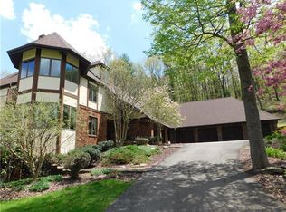 135 Spring Hollow Dr, Apollo, PA 15613