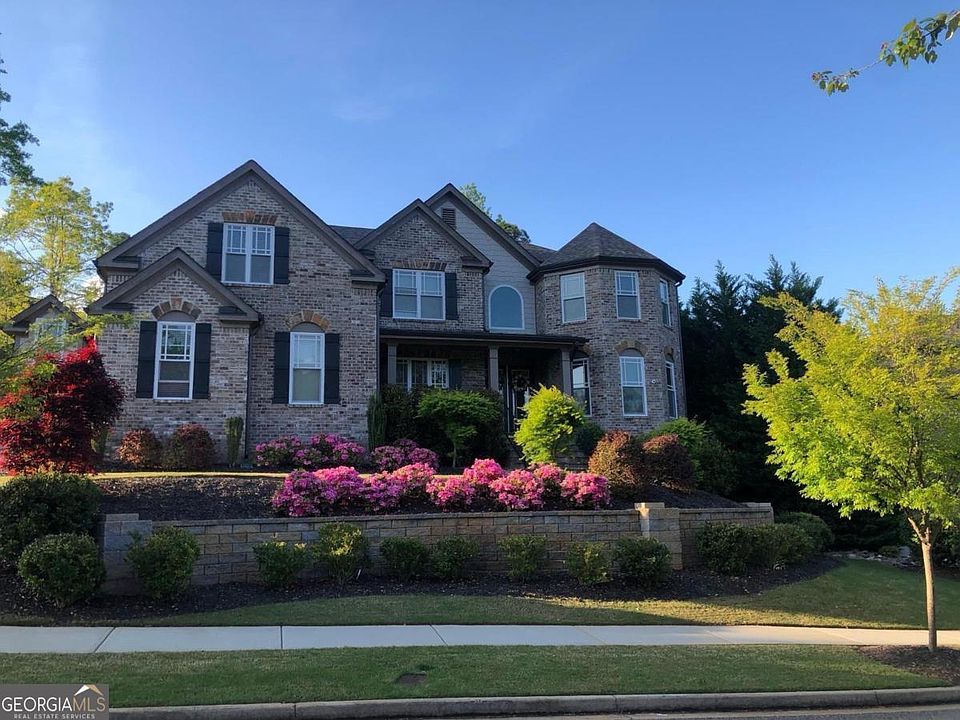 1st image of 3079 Hidden Falls Dr