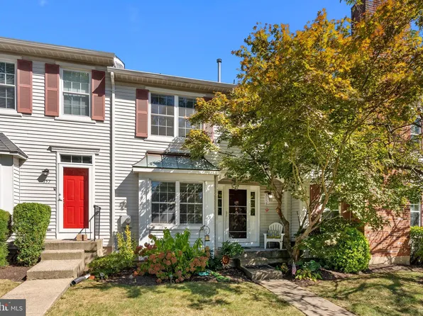 159 Liberty Dr, Langhorne, PA 19047